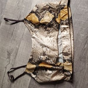 Snake crop top